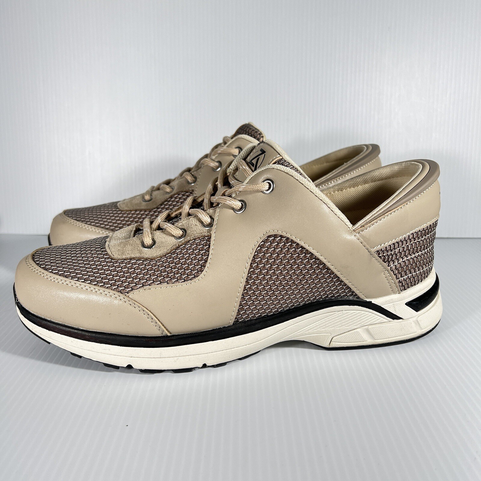 SAOLA Scarpe uomo mani libere step in taglia 11 5 W Zeba sneakers beige lacci bassi