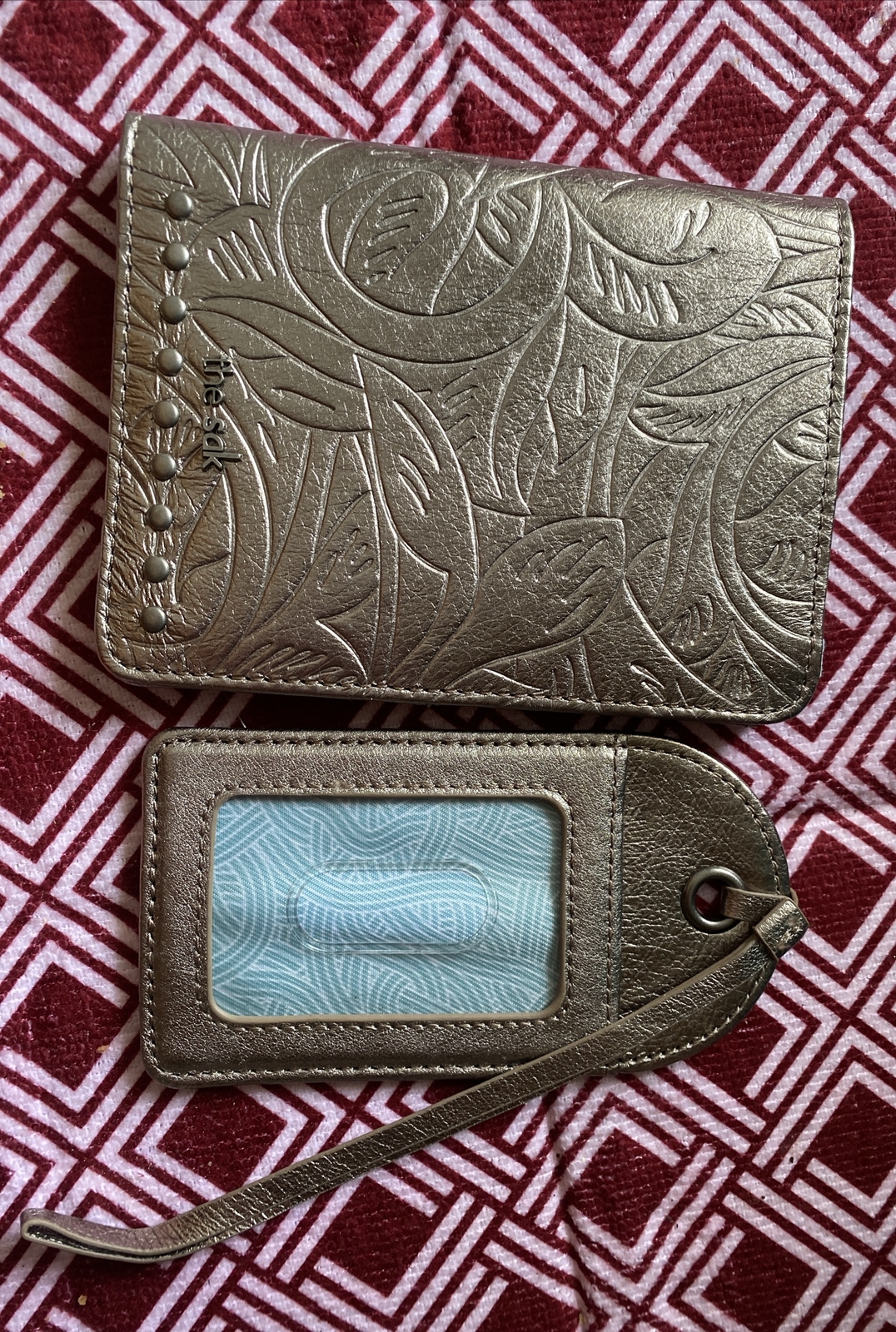 The Sak Silver Foil Leaf Passport Holder & Luggage Tag Orig $69-image