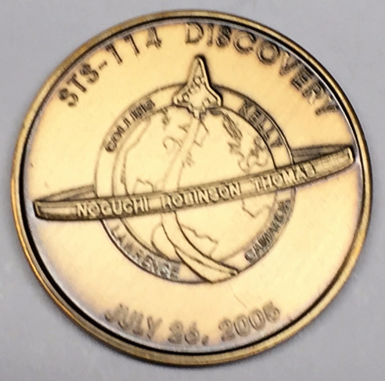 N114 NASA SPACE SHUTTLE COIN / MEDAL, DISCOVERY, STS114 eBay