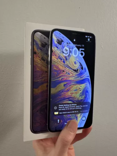APPLE IPHONE XS MAX 256 GB WHITE (ATT) A1921 MT5E2LL/A BATTERY HEALTH 93%