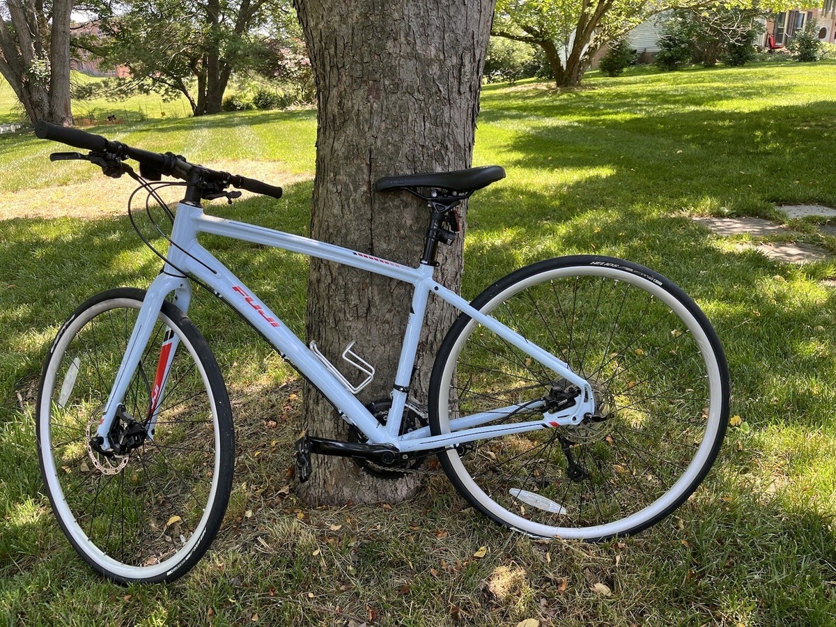 Fuji Silhouette Women's Fitness Bike