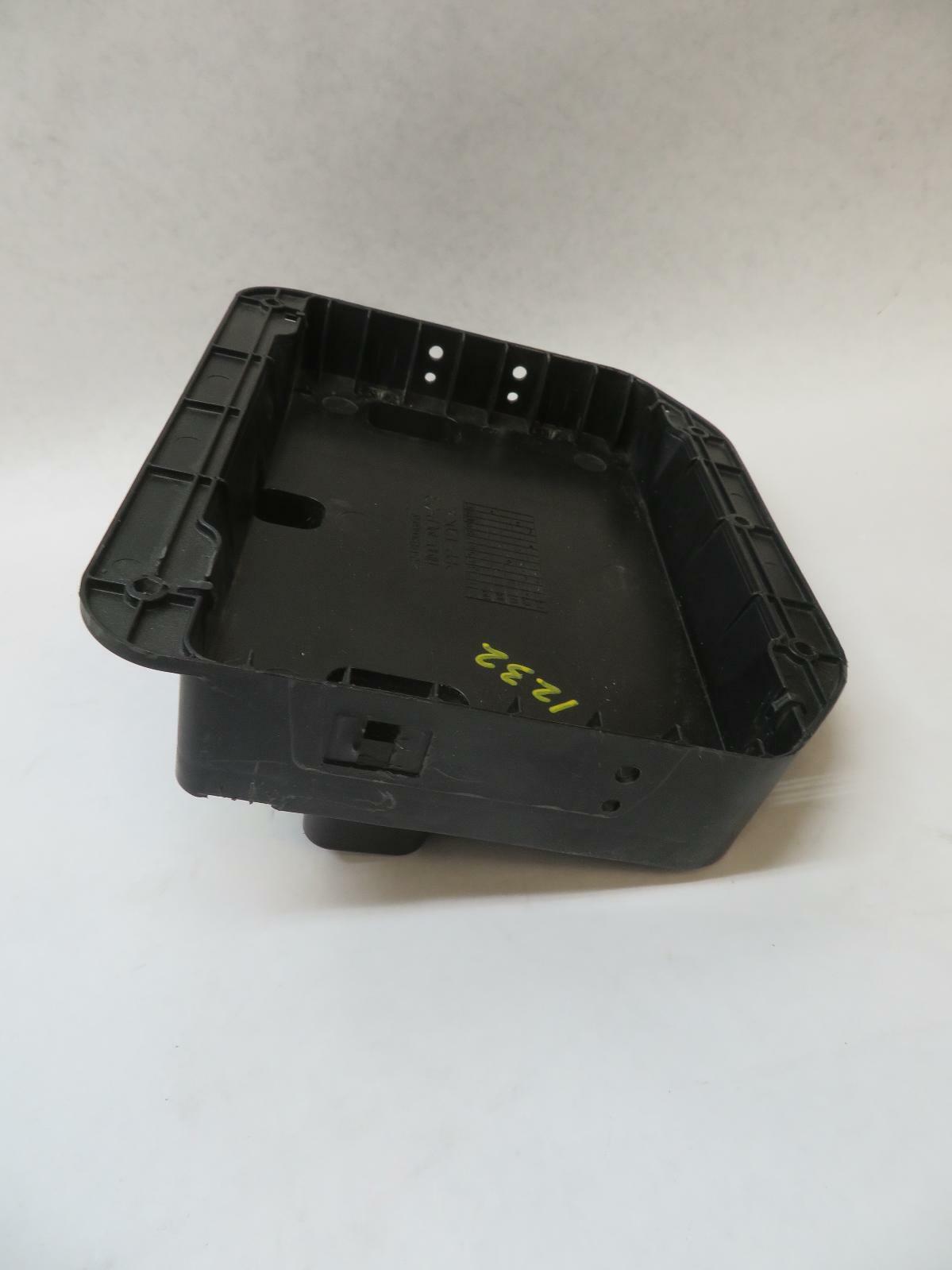 2015 MCLAREN 650S AIR CLEANER BASE 11M0419CP.03 PLASTIC CASE TRAY HOLDER BOTTOM 