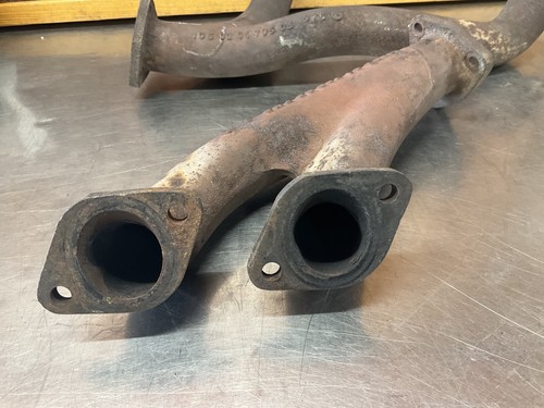 Alfa Romeo Spider • Original 2 Piece Exhaust Manifold Set, Used. JAR02 - Picture 3 of 11