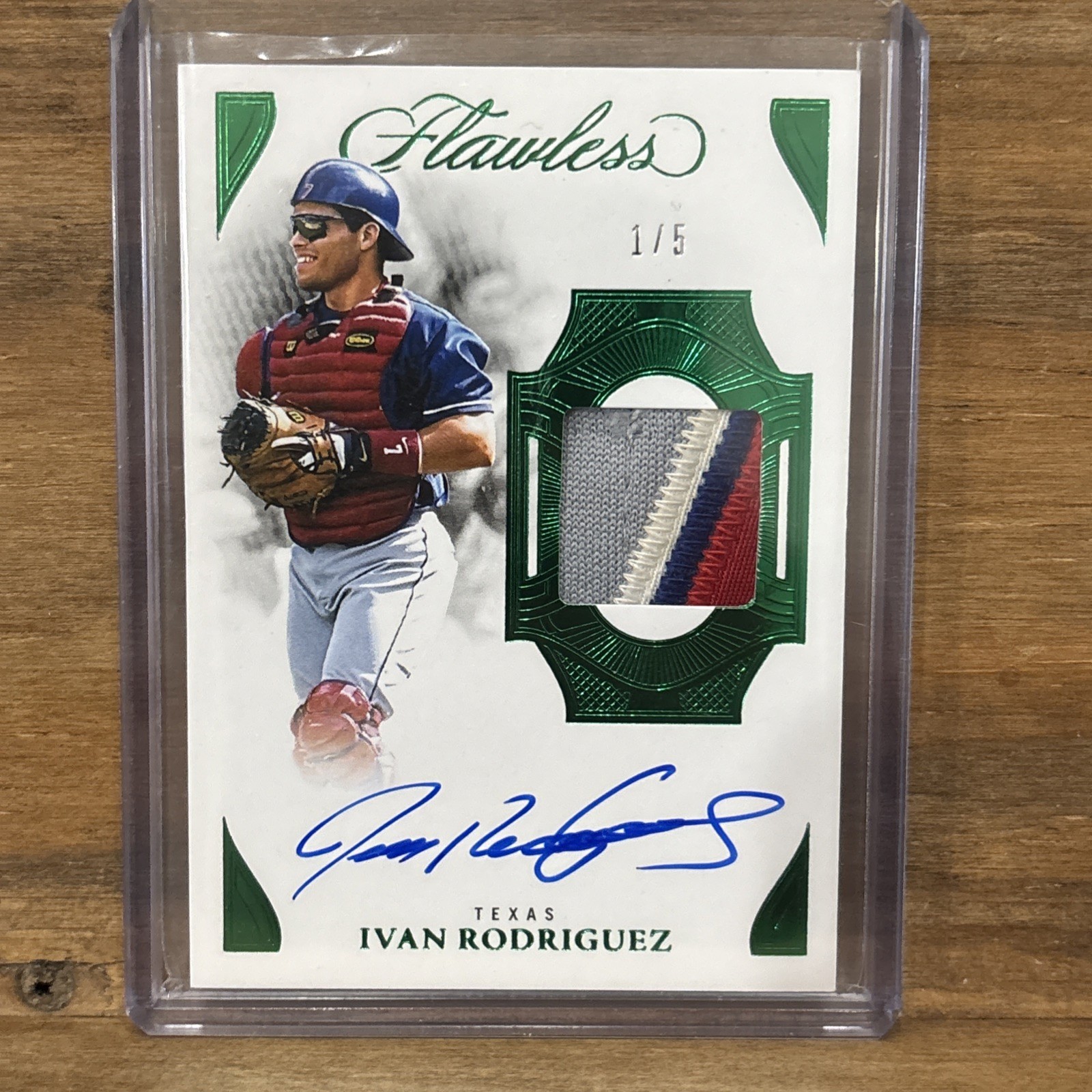 2025 Panini Flawless Prime Vertical 1/5 Ivan Rodriguez #PPV-IR Patch Auto HOF 🔥 view 3