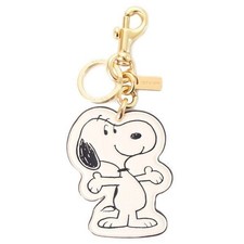COACH x PEANUTS Snoopy Collaboration Leather Bag Charm Keychain CBG52 New