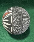 Acoma Pueblo Art Pottery Hollow Ball Ornament 1990 -Signed A Romero, New Mexico — photo 3