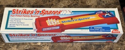 Vintage Strikes 'n Spares Family Bowling Game by Hilco 1997 New In Box Unused