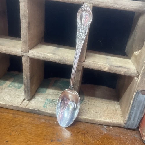 Sterling Silver Lunt Victorian Spoon No Monogram