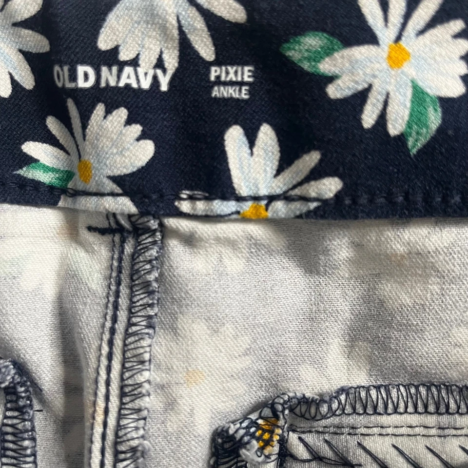 Old Navy Pants Womens 6 Pixie Ankle Daisy Print Stretch Blue White - Image 4 of 4