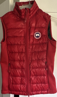 Canada Goose Red Lightweight Mid-Length Puffer Vest Women s 2XS Full Zip