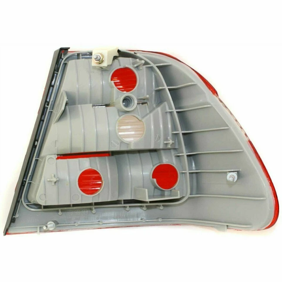 Conjunto de luces traseras para BMW 330i 2002 2003 2004 lado del conductor para BM2800111 Foto 2 de 4