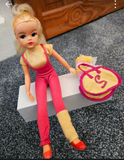 Vintage Shaping Up Sindy