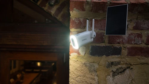 Uniden App Cam SOLO X2K Bullet Kit - 100% Wirefree 2K Super HD Spotlight Bullet - Picture 7 of 8
