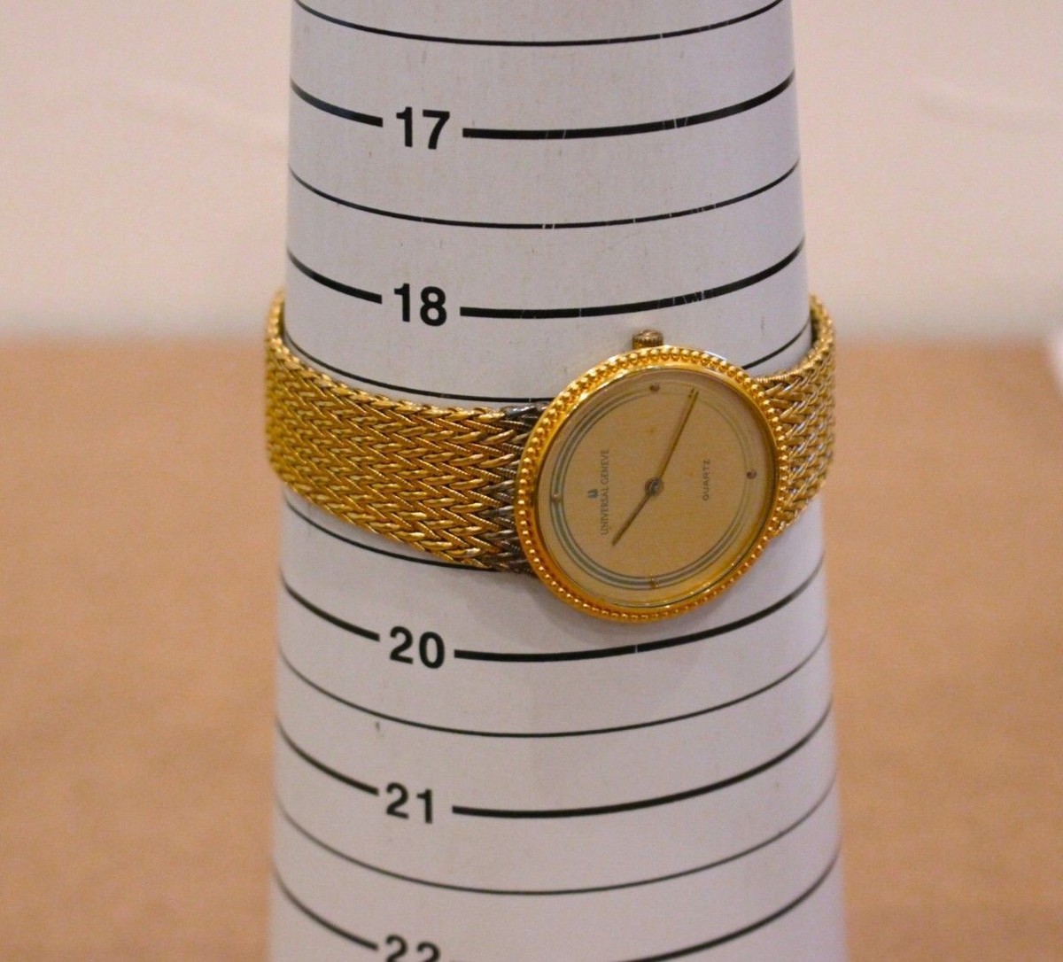 UNIVERSAL GENEVE Quartz Watch 543029 Champagne Gold Dial GF Mens 