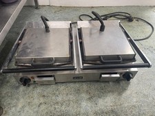 Lincat Commercial Dual Panini Press Grill Cast Iron Grooved/Smooth Plates