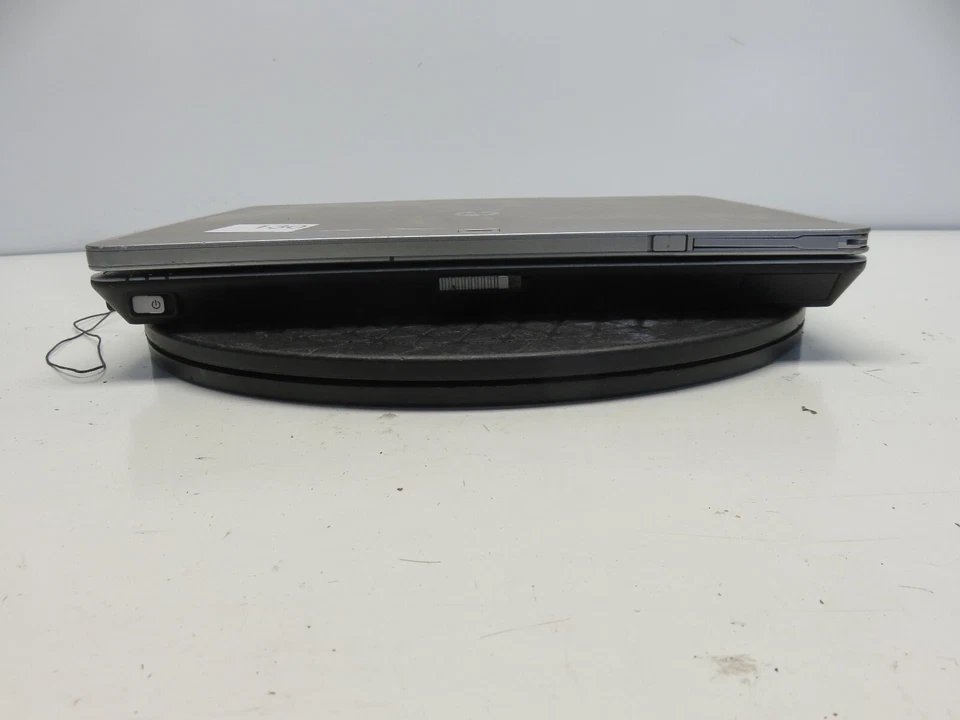 HP EliteBook 2760P Intel i5-2520M 2.5GHz 8192 MB NO HDD No Batt - Image 3 of 4