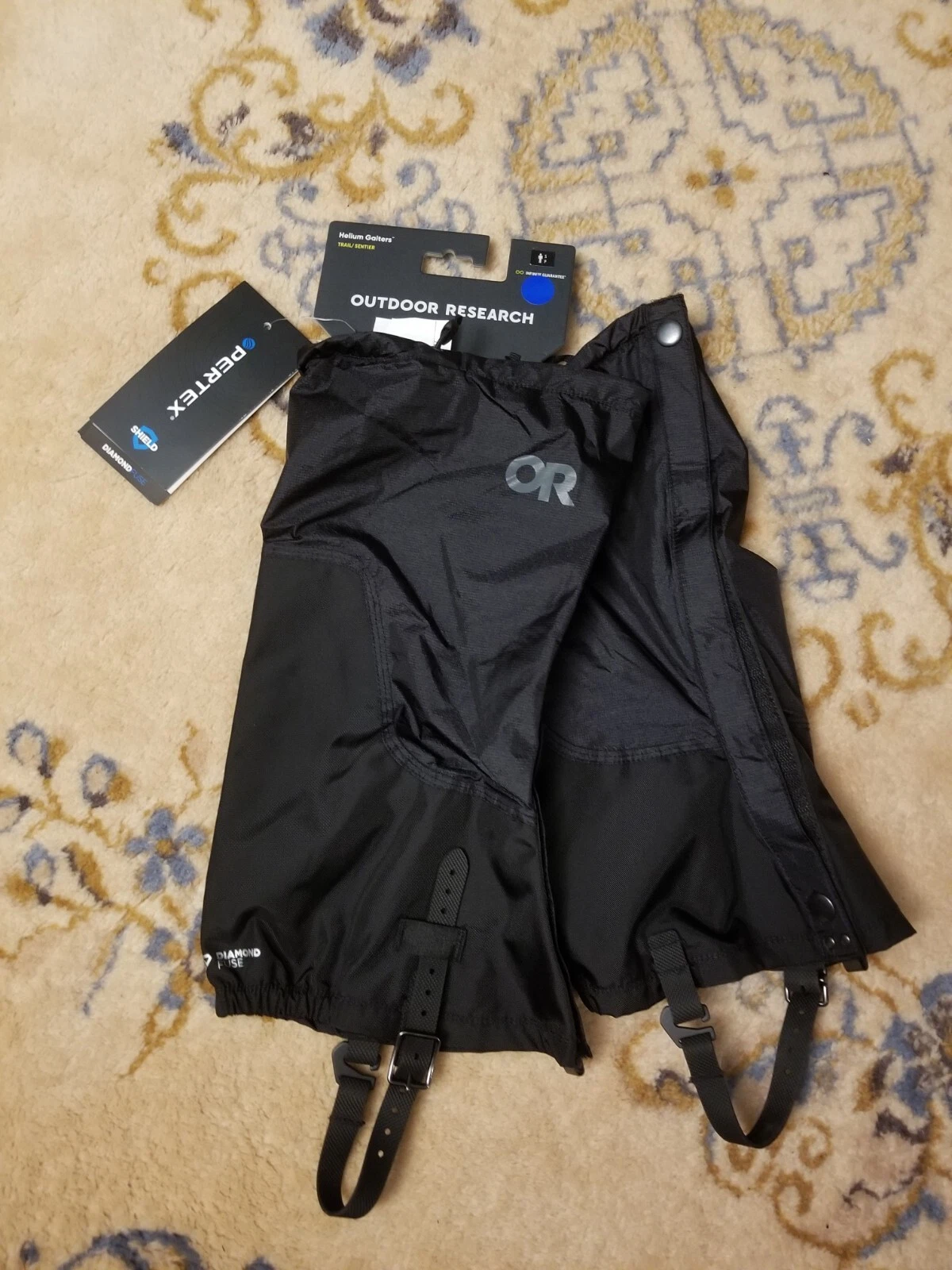 outdoor-research helium lightweight waterproof pertex 