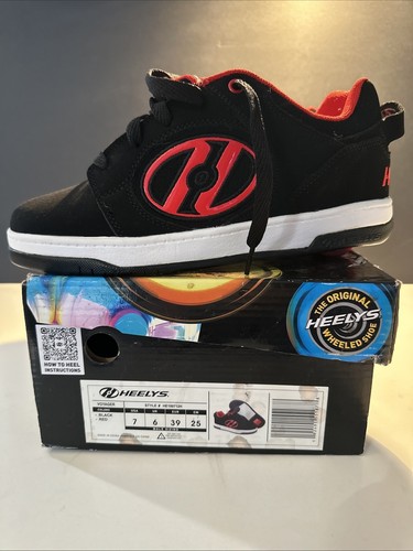 Heelys Brand Sneakers. Brand New In Box. Child’s Size 7. - Picture 2 of 4