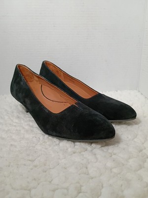 L Amour Des Pieds Kavan Heels 8.5M Black Suede Kitten Heel Comfort