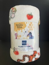 Disney Winnie the Pooh Big One Plush Throw Blanket 5ftx 6ft Oversized. NEW