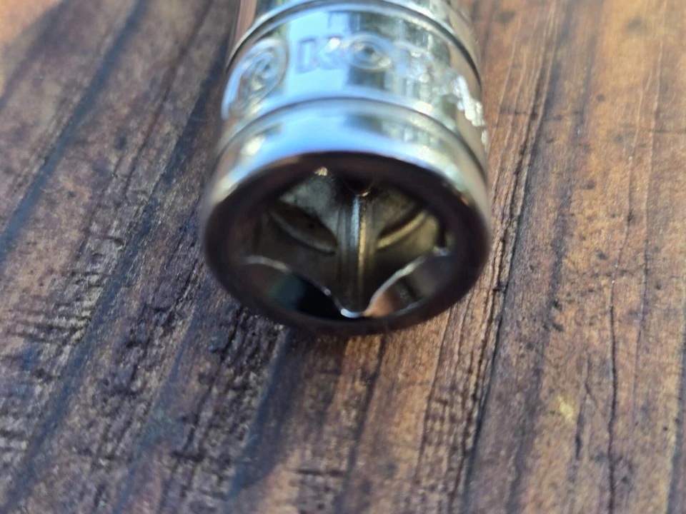 Kobalt Swivel 337347 3/8" Drive Universal Taiwan - Image 3 of 4