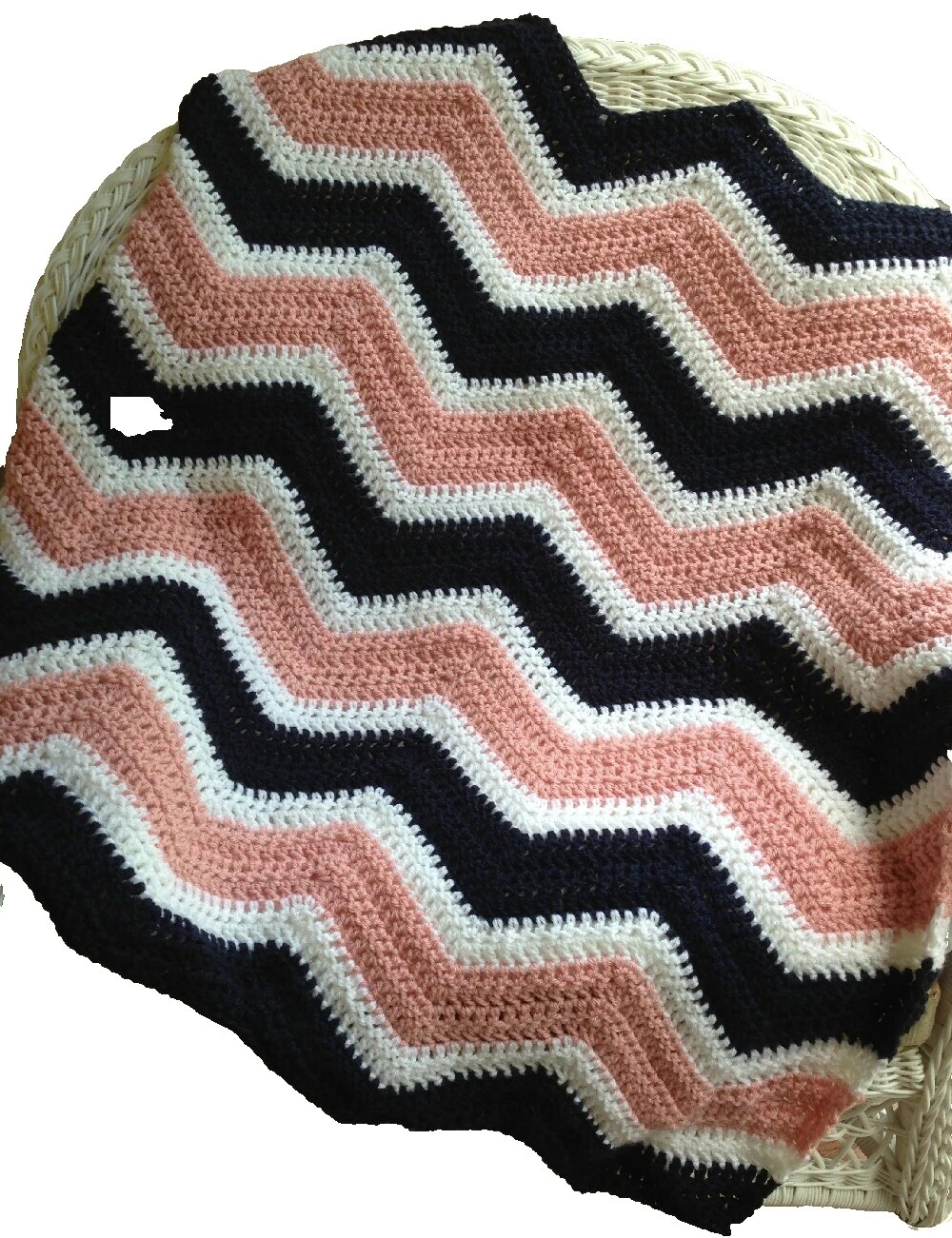 Handmade Crochet/Knit Nursery Blankets & Throws with Wrap