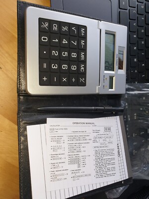Rare Vintage 2000 Dual Power Calculator & Clock With Memo Pad & Pan CL200 unbenutzt