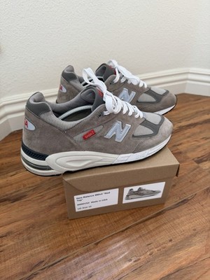 New Balance 990v2 40th Anniversary  Red Tag  Grey M990VS2 Size 12