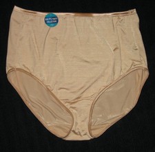 NWT SZ 10 VANITY FAIR CHAMPAGNE HI-LEG FULL COVERAGE PANTIES BRIEFS 13109 