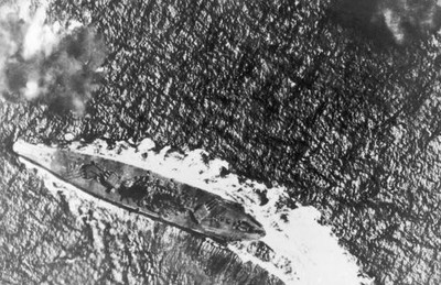 The Japanese battleship Yamato is attacked by US bombers during ba- Old Photo