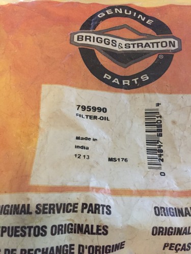 Oil Filter 795990 for Briggs & Stratton 121Q02 121Q07 121Q12 121Q42 ...