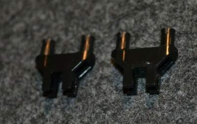 (2) Black ''Y'' Technic Connector w/2 Studs & Bar Clip Bricks - NEW Lego Parts