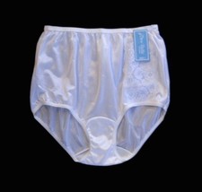 DIXIE BELLE Retro Applique Styling 100 Nylon Full-Cut White Brief Size 5/Small