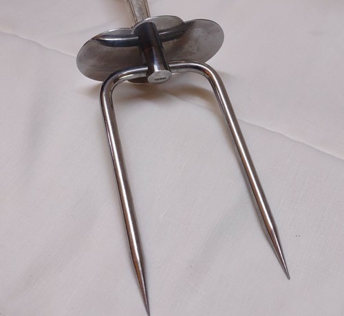 Antique George Webster Sterling Silver Handle 9" Carving Fork C W Arrow mark - Picture 4 of 8