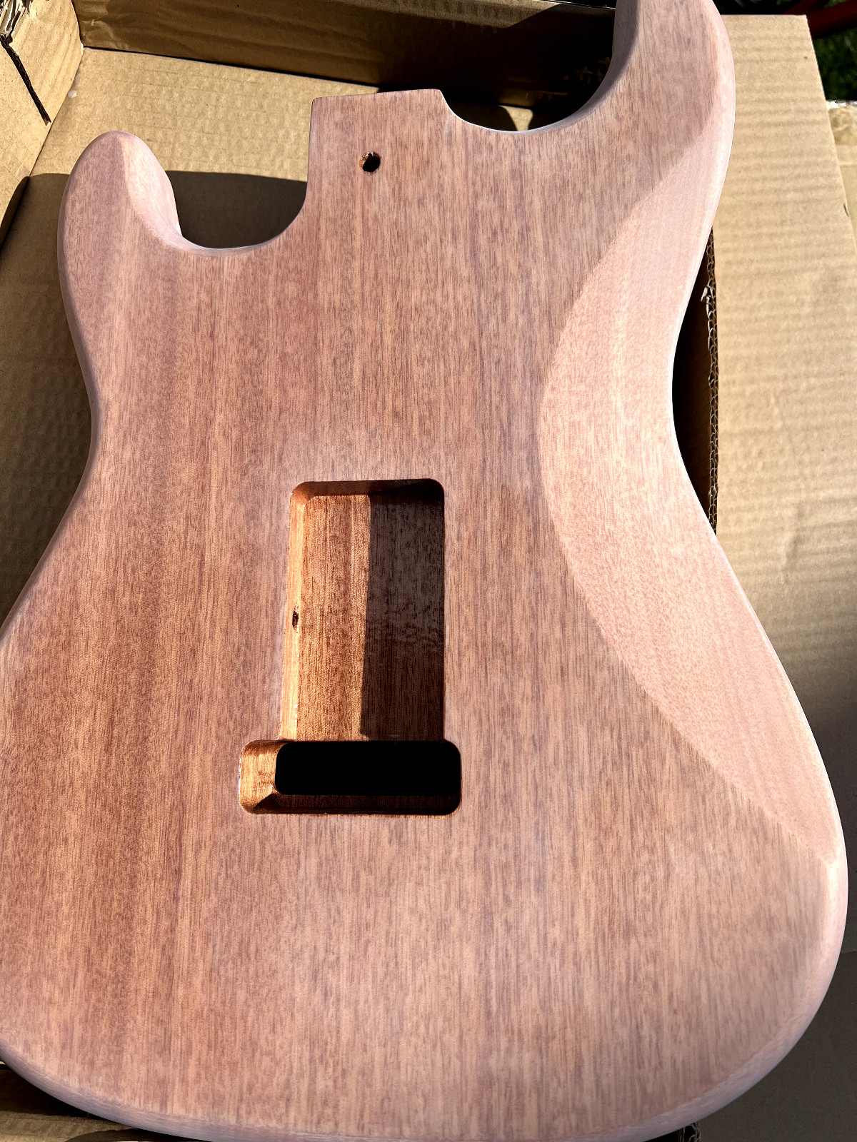 Corpo chitarra stile Stratocaster incompiuto --Fai un'offerta! foto 5