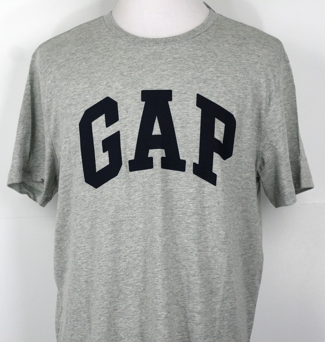 GAP:Tシャツ:XL[RESALE] Gap T-Shirt Logo graphic on front Crew Neck Short Sleeve 100