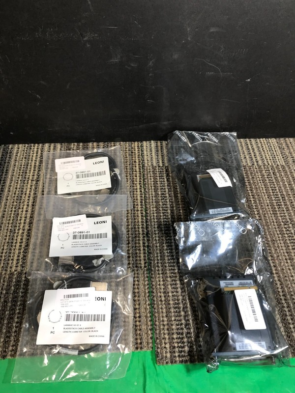 (LOT OF 2) Cisco C2960S-STACK Module PLUS (3) LEONI 37-0891-01 CABLE'S