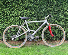 Cannondale SE 1000 Full Suspension 26in MTB M Frame Grey. Frame, forks and stem