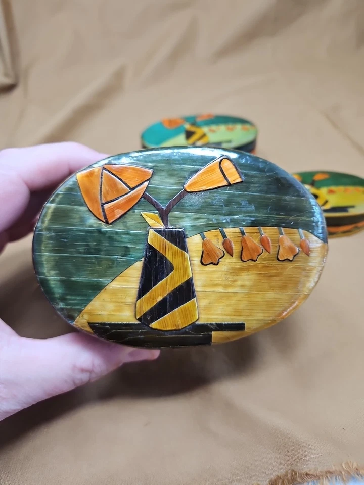 Nesting 3 Compartment Wooden Ovel Boxes With Floral Theme - Image 4 of 4