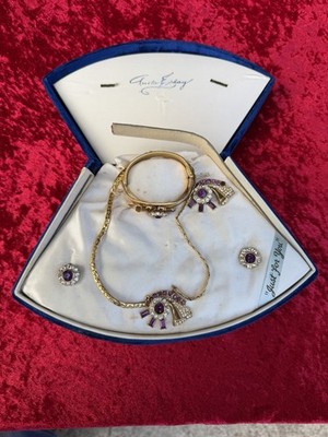 Vintage Anita Eshay Five Piece Gold Plated Jewelry Set In Original Box