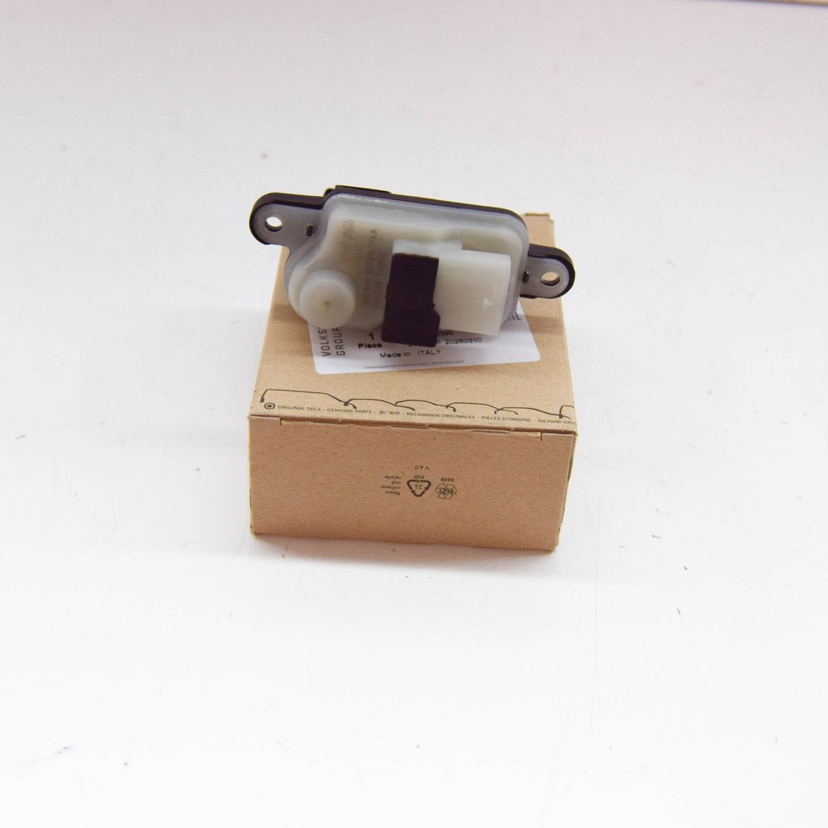 VW CADDY SB MK4 Rear Left Fuel Filler Flap Actuator 2K7810773A NEW