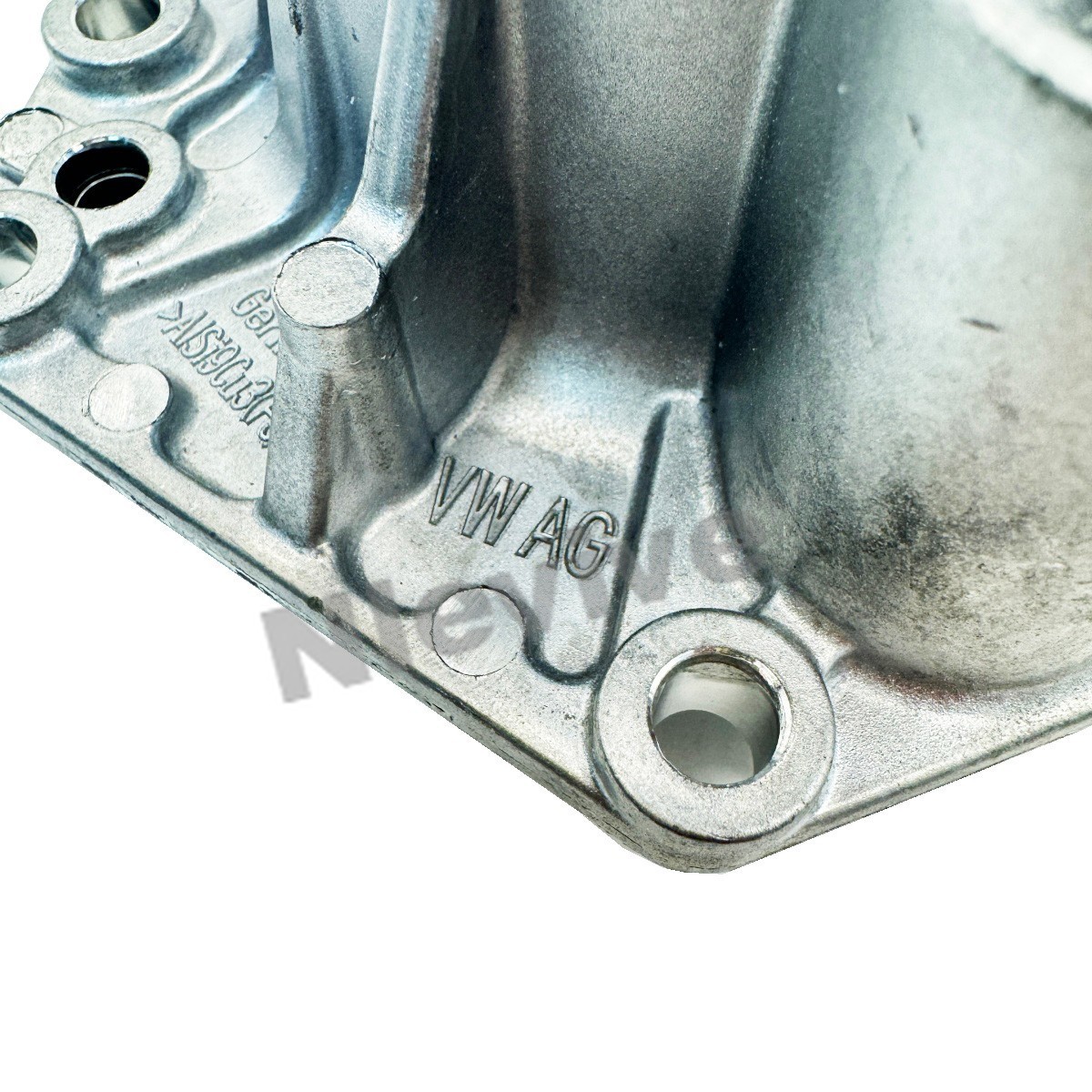 NEW Coolant Water Pump 07P121008A/B/C For 2017-2020 Bentley Bentayga 6.0L W12