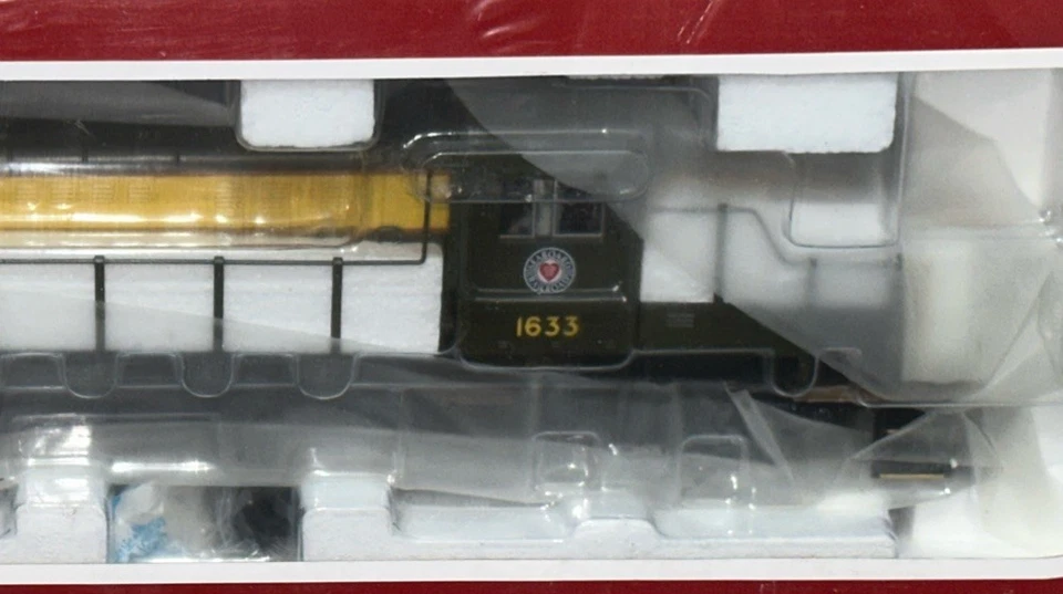 Williams 23004 SEABOARD RS-3 Diesel Locomotive #1633 O-Scale 3-Rail (NEW SEALED) - Image 3 of 4