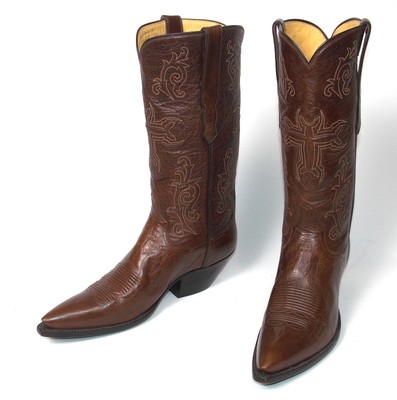 to stanley custom boots