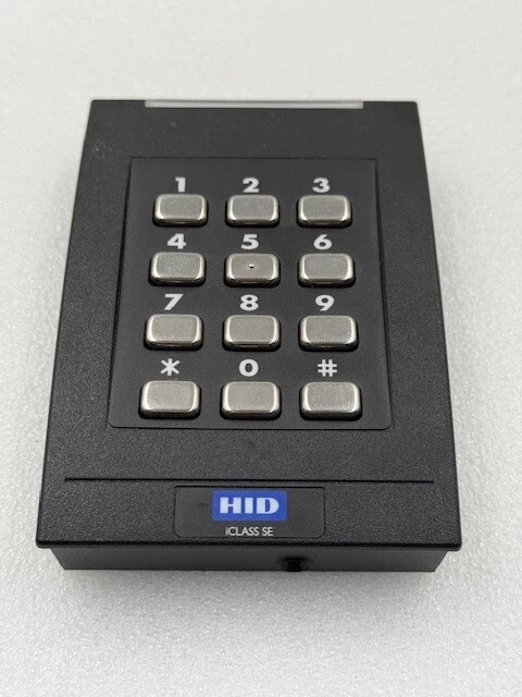 HID iCLASS SE RKLB40E 928NFNTEK000TE Keypad Smart Reader Used (No Back Mount) - Image 2 of 4