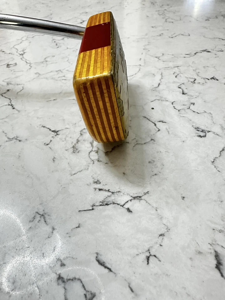 Vintage Ping Danser Putter 35" RH Wooden Head Made in U.S.A. *Peeling Clear Coat - Image 4 of 4