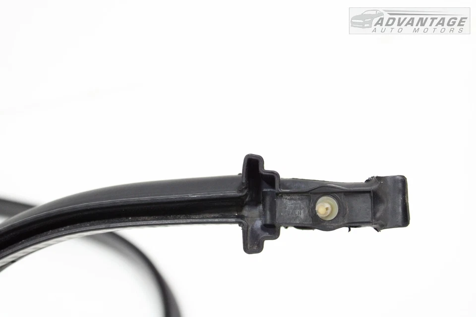 Dodge Durango 2016-2019 3,6 L debajo del capó sello de goma OEM Foto 4 de 4