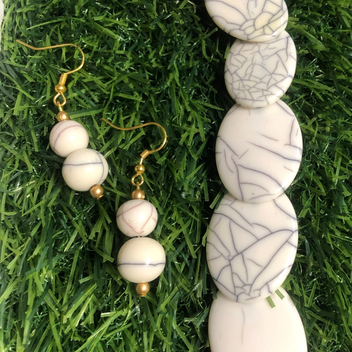 Chunky resin necklace deals