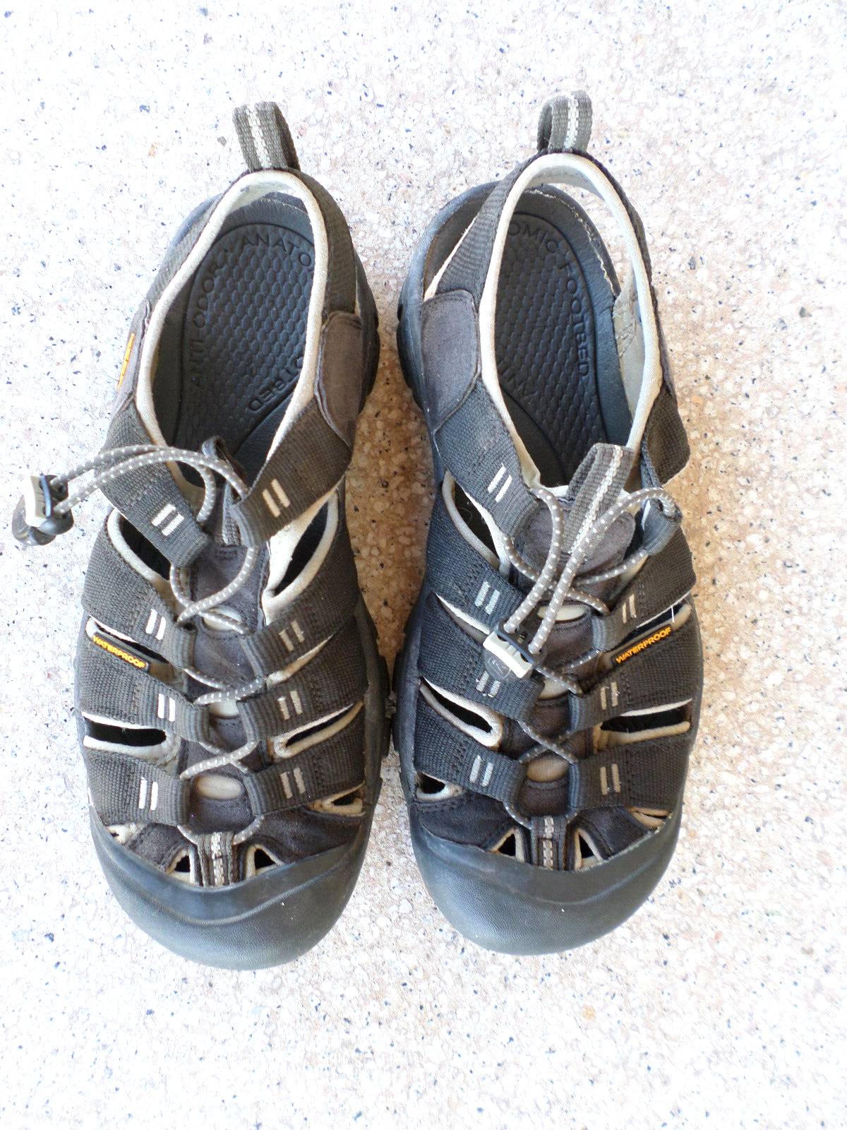 Sandali in nylon impermeabili Keen ""Newport"" marrone scuro da uomo 9 5 (euro 42 5)