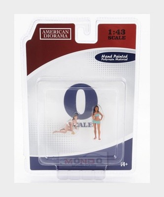 1:43 AMERICAN DIORAMA Figures Set 2X Car Wash Girls Dorothy & Barbara AMDI38355